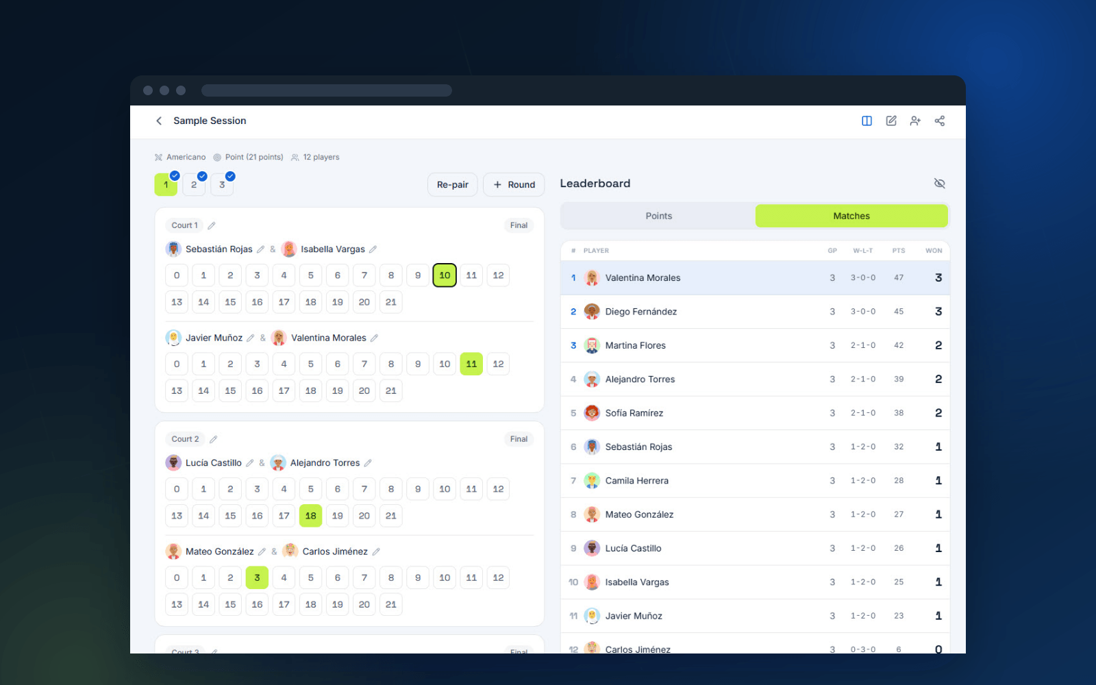 The PadelScore widescreen session view — every court's scoring grid on the left, the live leaderboard on the right